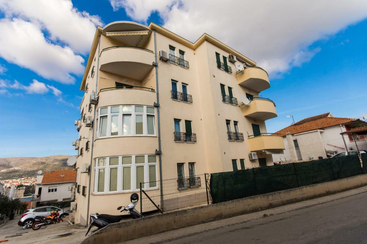 Apartman Ruza Apartment Trogir Exterior photo
